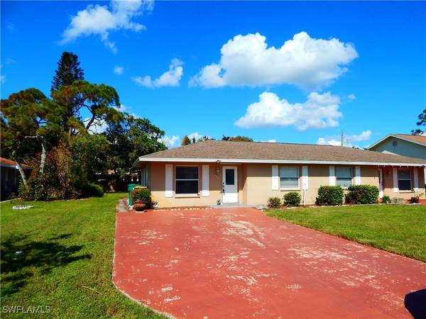 643 92nd AVE N, Naples, FL 34108