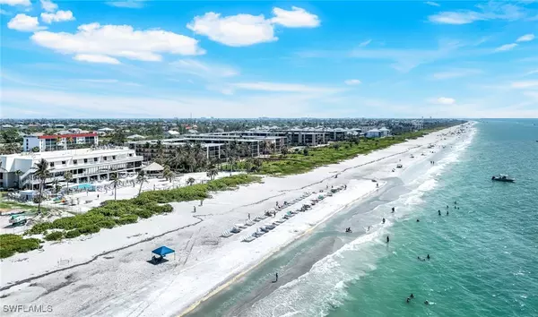 Sanibel, FL 33957,1501 Middle Gulf DR #304J