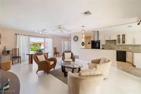 Punta Gorda, FL 33950,2807 Coral WAY