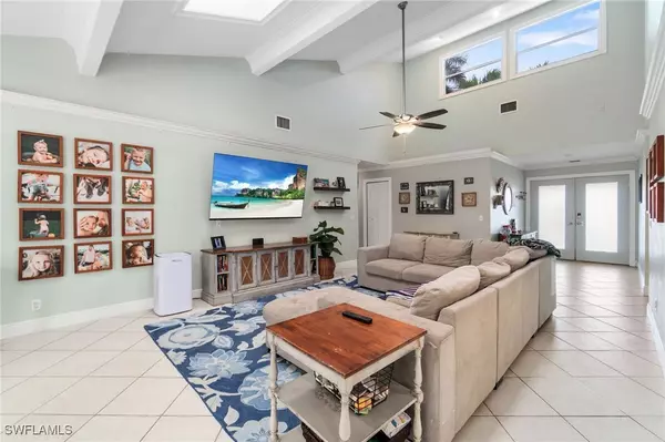Naples, FL 34104,955 Hidden Terrace RD