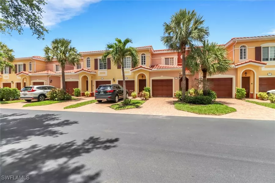 20201 Estero Gardens CIR #106, Estero, FL 33928