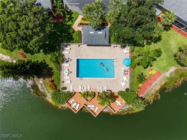 1190 Yesica Ann CIR #B205, Naples, FL 34110