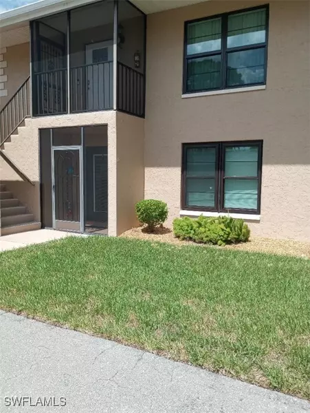 2133 SW Pine LN #1, Cape Coral, FL 33991