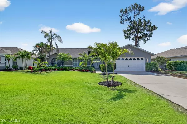 24769 Paradise RD, Bonita Springs, FL 34135