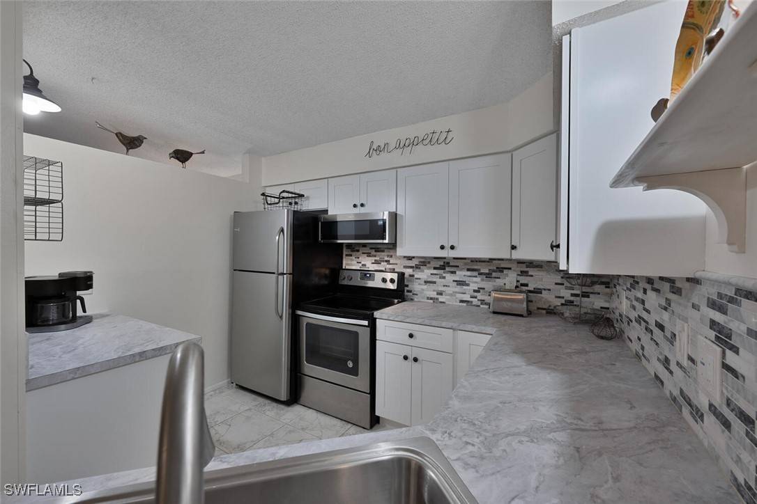 Fort Myers, FL 33907,7400 College Pkwy #61B