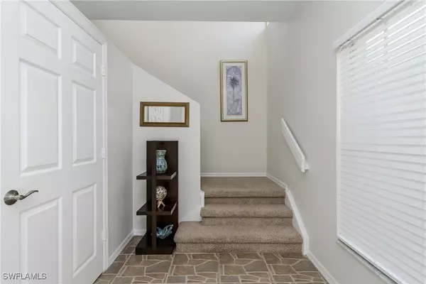 Naples, FL 34110,5035 Cedar Springs DR #202