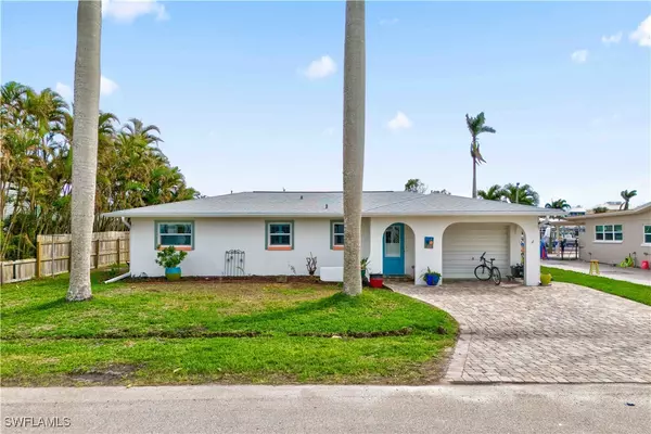 Matlacha, FL 33993,2839 Janet ST