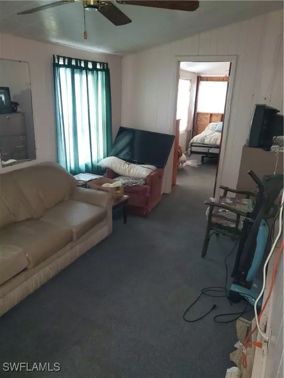 Estero, FL 33928,20621 Anchor DR