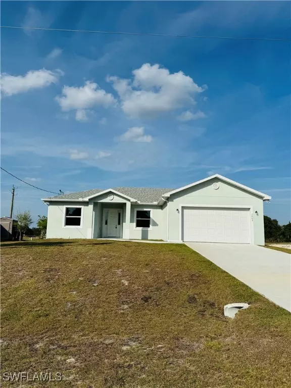 1062 Jay CT, Labelle, FL 33935