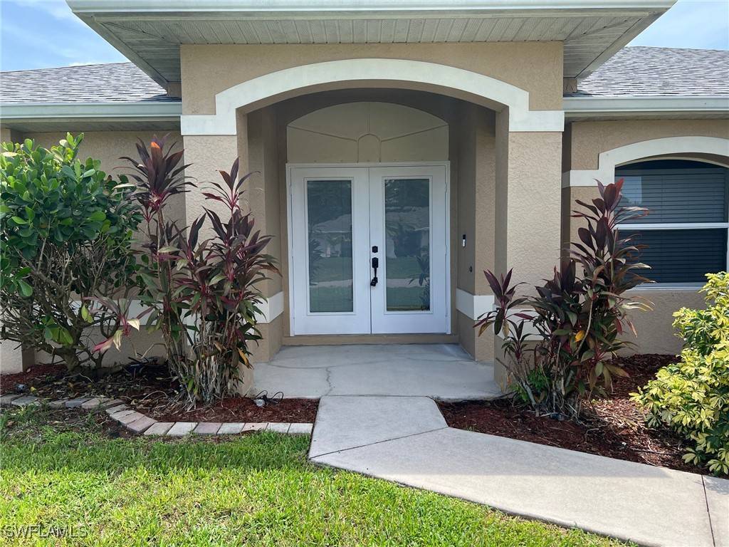 Cape Coral, FL 33991,1001 SW 9th AVE