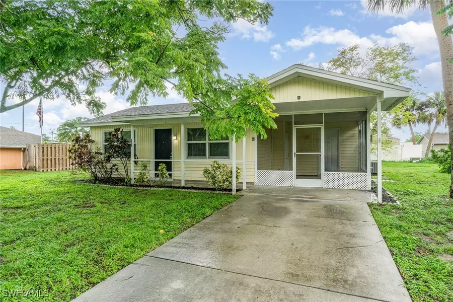 303 Dartmouth AVE, Lehigh Acres, FL 33936