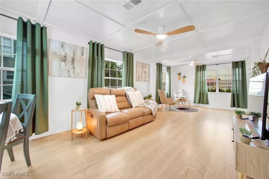 2157 Hoople ST, Fort Myers, FL 33901