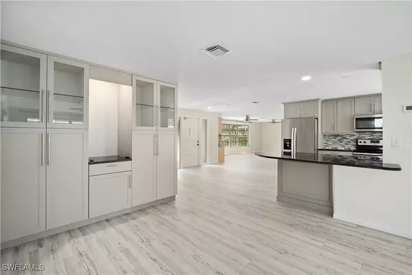 Fort Myers, FL 33919,1411 Whiskey Creek DR