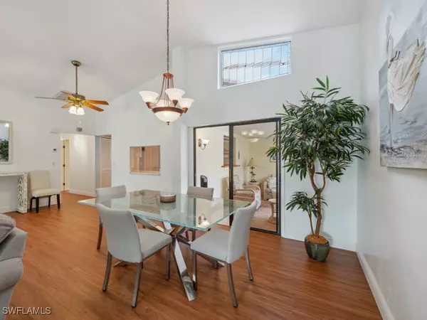 Fort Myers, FL 33907,5348 Governors DR