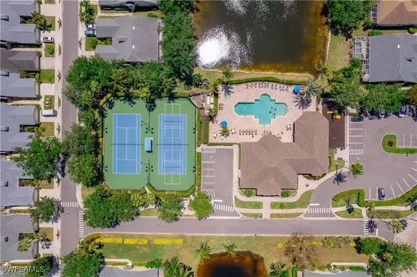 Naples, FL 34119,8204 Ibis Cove CIR #B212