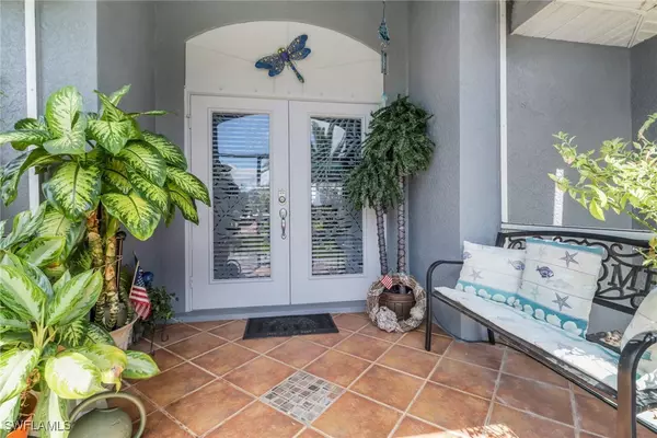 Cape Coral, FL 33914,3015 SW 9th PL