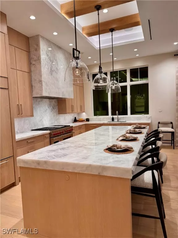 Naples, FL 34102,777 Broad CT S