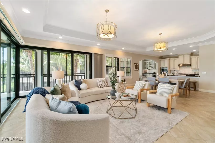 2768 Tiburon BLVD E #202, Naples, FL 34109