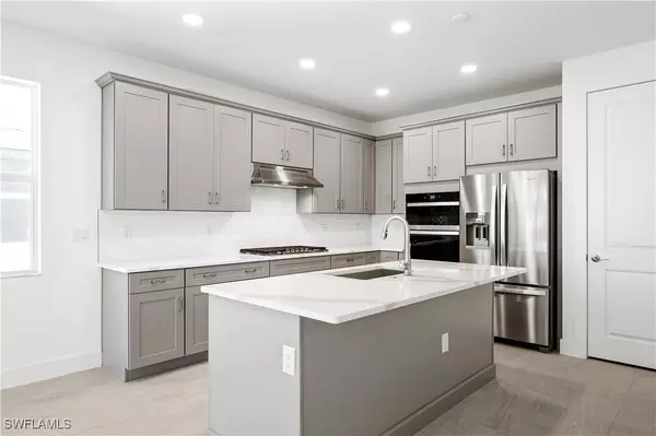 8897 Oceana WAY, Naples, FL 34114