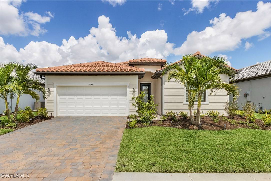 11536 Shady Palm WAY, Fort Myers, FL 33913