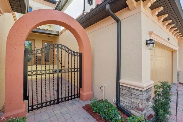 Bonita Springs, FL 34135,17291 Cherrywood CT #8503