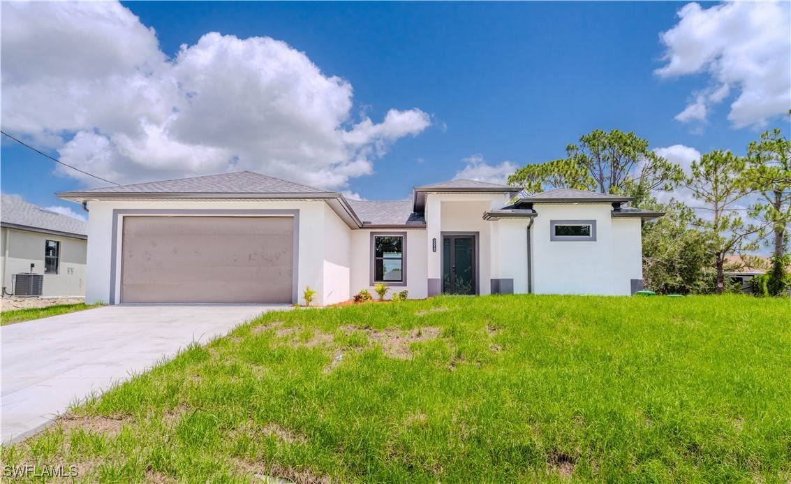 Lehigh Acres, FL 33976,2512 52ND ST SW