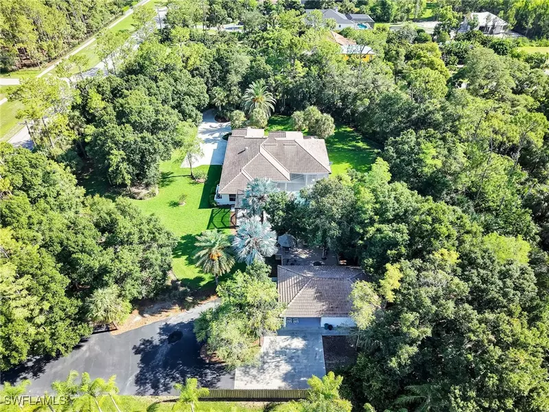 5410 Mahogany Ridge DR, Naples, FL 34119