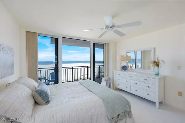 Marco Island, FL 34145,180 Seaview CT #607