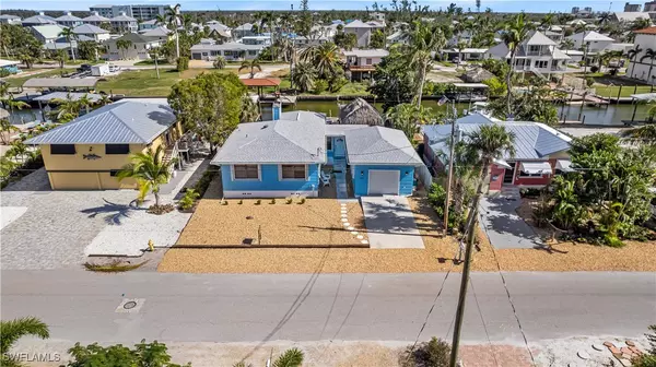 250 Ohio AVE, Fort Myers Beach, FL 33931