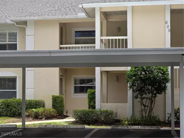 Naples, FL 34104,605 Squire CIR #203