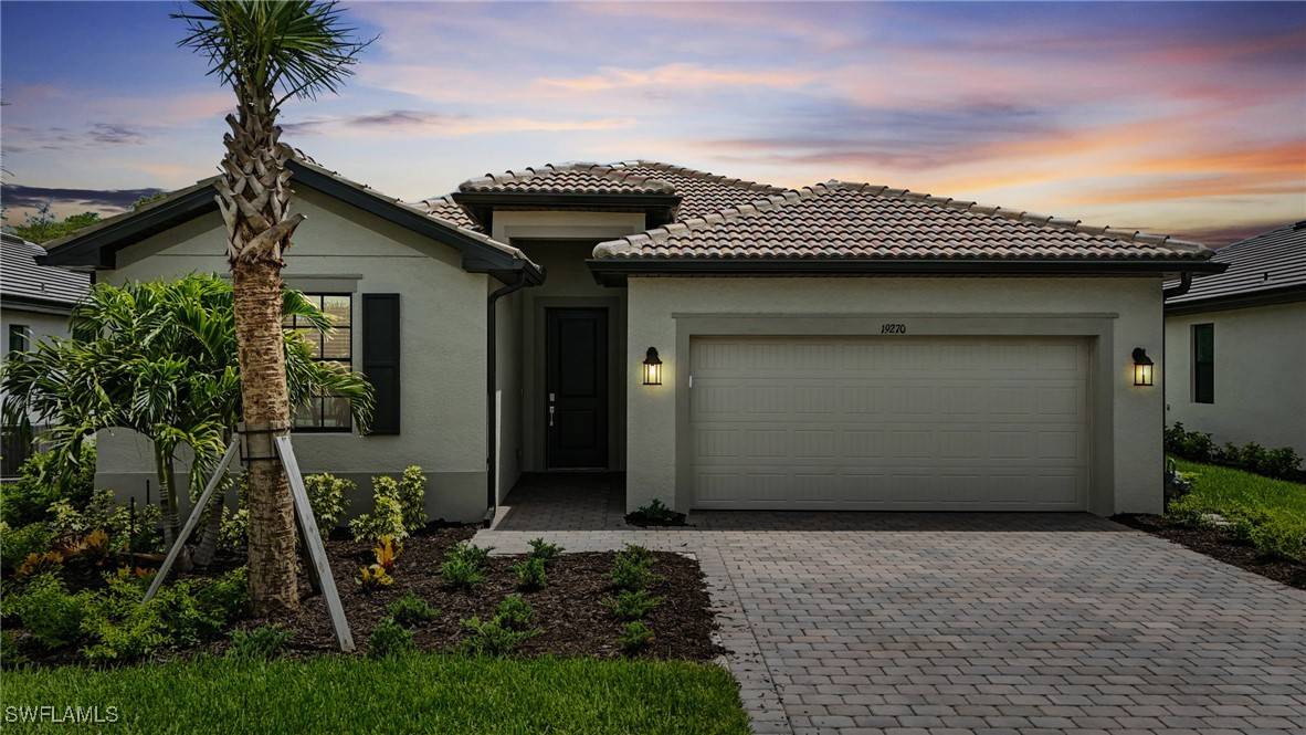 19270 Hinkley DR, Estero, FL 33928