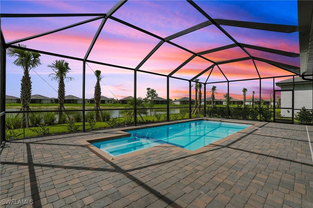 19105 Hinkley DR, Estero, FL 33928
