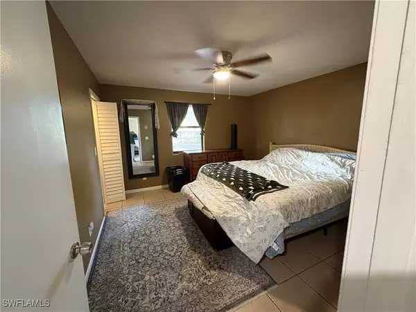 Naples, FL 34116,2325 55th TER SW