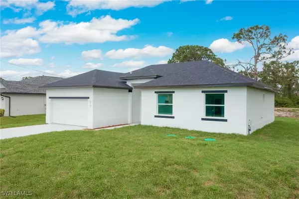 Lehigh Acres, FL 33971,3417 71st ST W