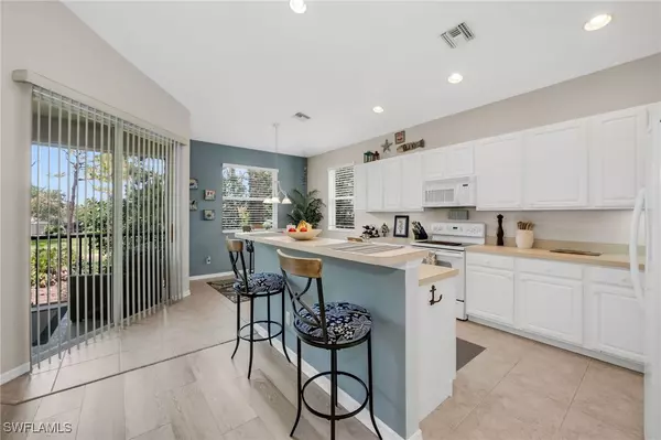 Bonita Springs, FL 34135,28220 Caballero WAY #2422