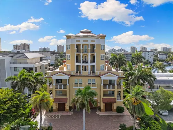 908 Panama CT #506, Marco Island, FL 34145