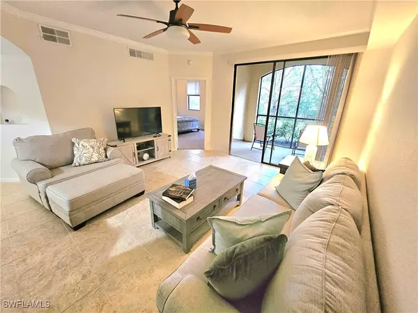 12975 Positano CIR #104, Naples, FL 34105
