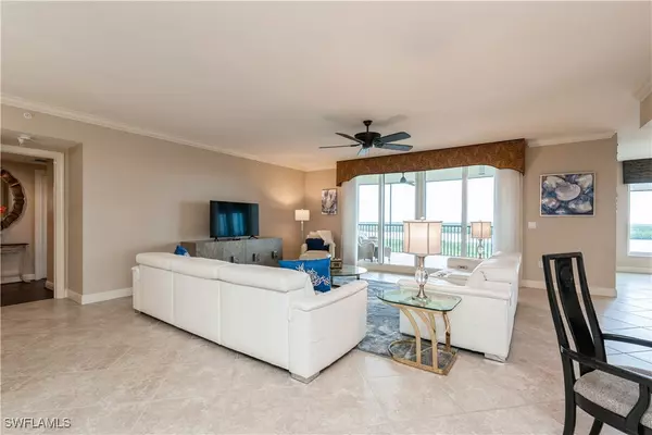 Naples, FL 34114,1050 Borghese LN #605