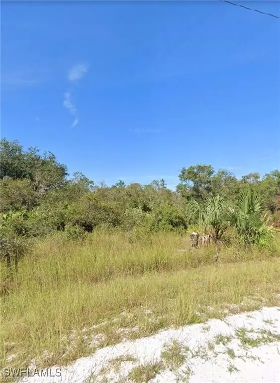Alva, FL 33920,3005 Louis AVE