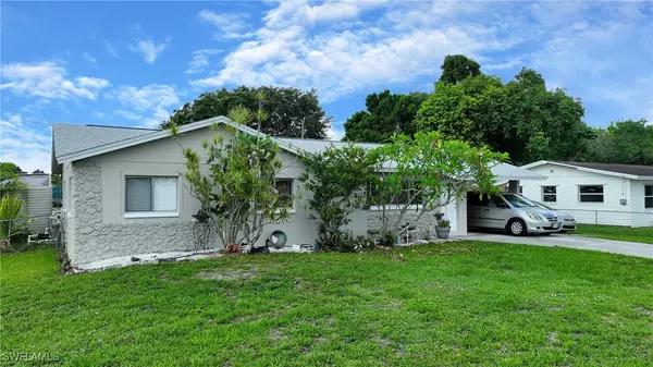 Fort Myers, FL 33905,13239 Caribbean BLVD