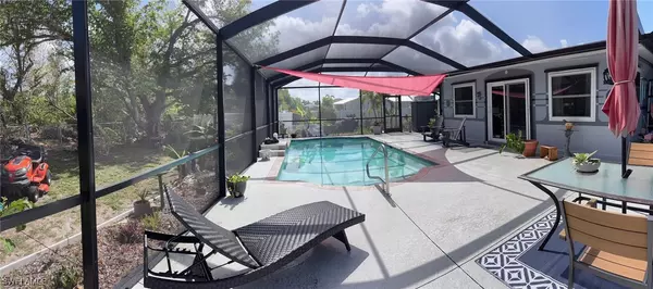 Bokeelia, FL 33922,5802 Linden LN