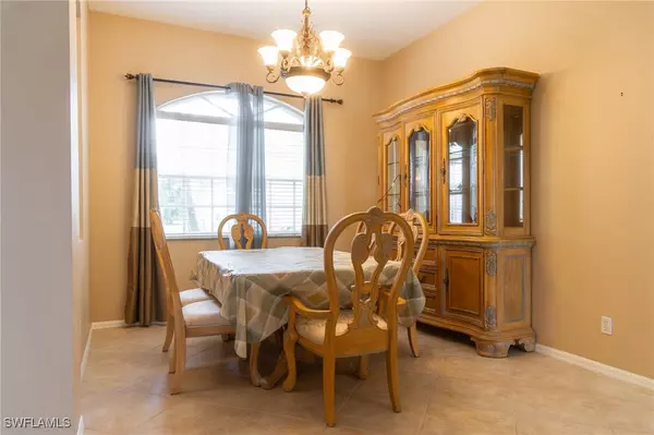 Naples, FL 34120,892 Grand Rapids BLVD