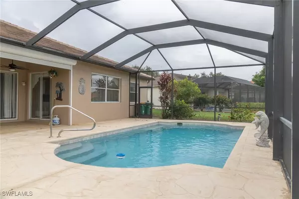 Naples, FL 34120,892 Grand Rapids BLVD