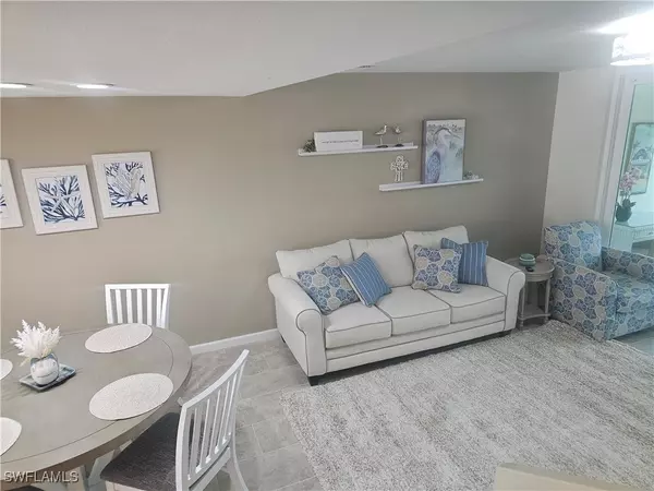Fort Myers Beach, FL 33931,18046 San Carlos BLVD #139