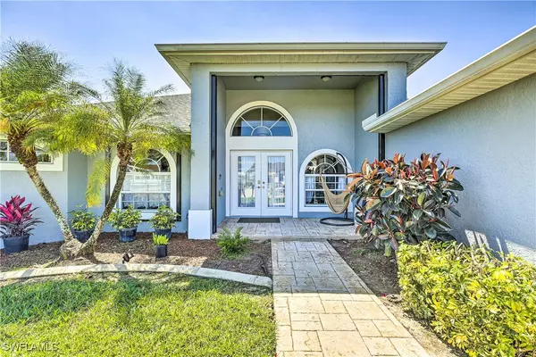 Cape Coral, FL 33909,404 NE 9th ST