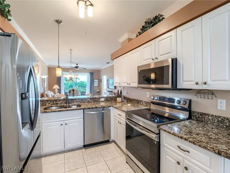 8680 Cedar Hammock CIR #143, Naples, FL 34112