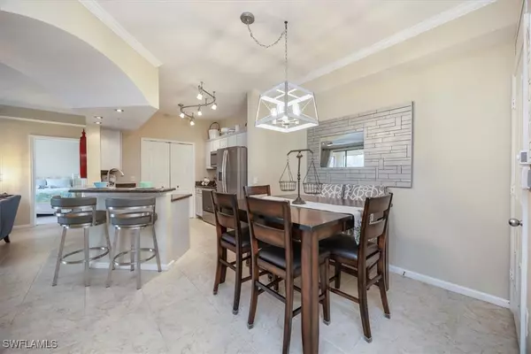 Naples, FL 34105,12970 Positano CIR #301
