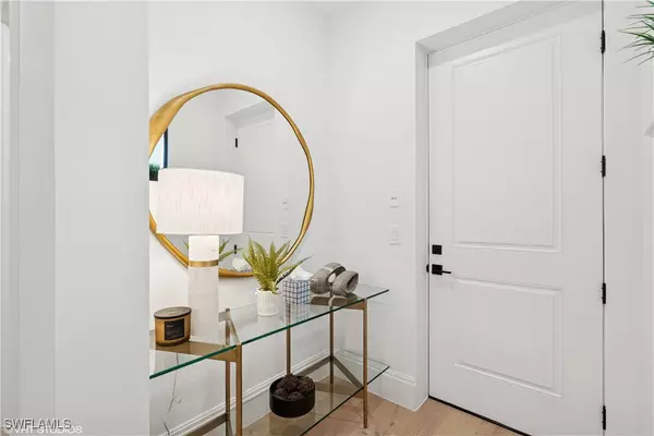 Miromar Lakes, FL 33913,19781 Marino Lake CIR #B4-101