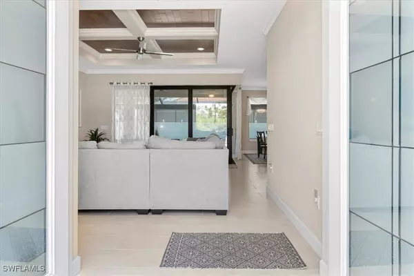 Port Charlotte, FL 33981,8081 Dimstead ST