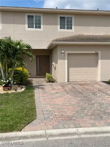 3809 Clearbrook LN, Fort Myers, FL 33966
